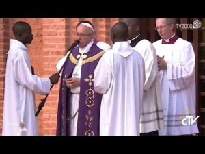 papa-francesco-viaggio-in-africa-il-film-del-29-novembre-2015