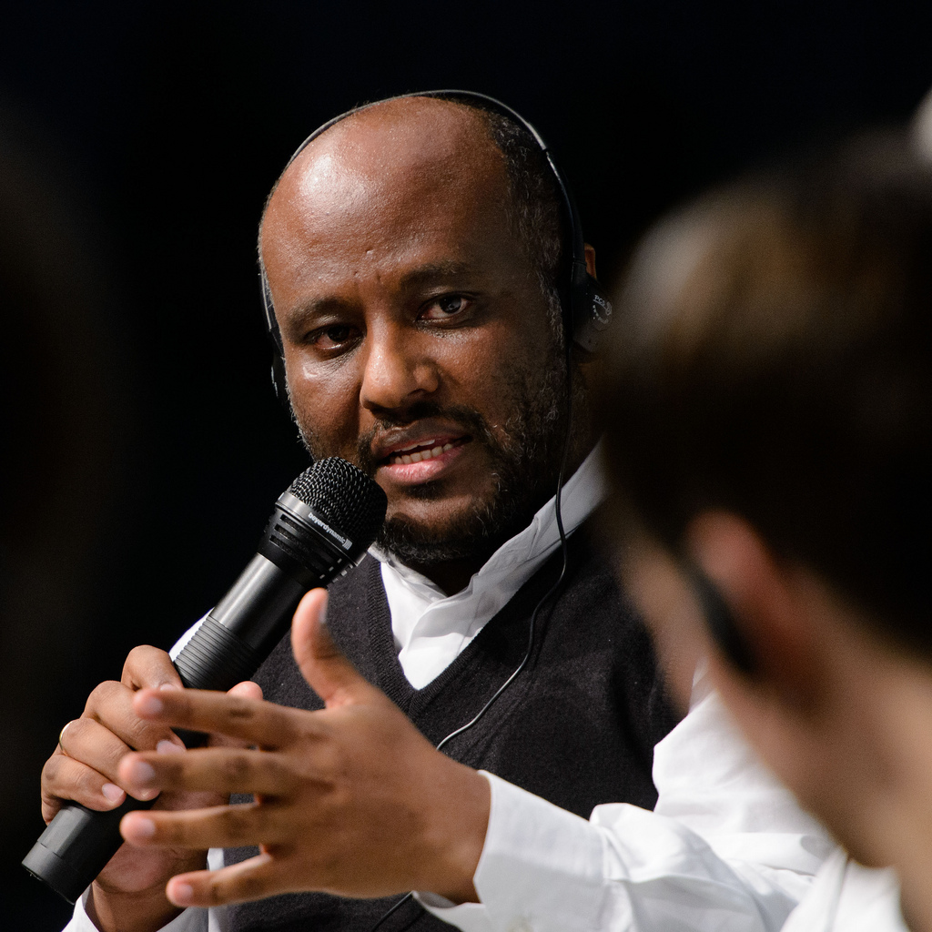 10851857483_1414c1737b_b