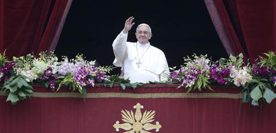 Papa Francesco nel messaggio Urbi et Orbi esorta al "coraggio del perdono e della pace"