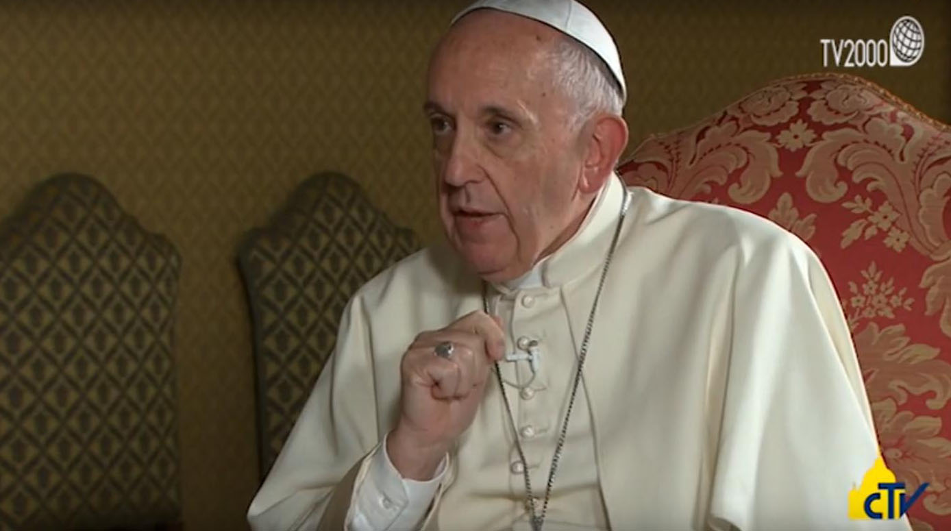 Papa Francesco: l'intervista integrale a Tv2000 e InBlu Radio (Guarda il Video)