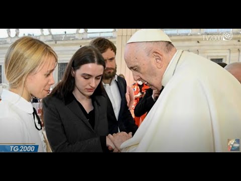 Papa Francesco incontra le mogli di due ufficiali del battaglione Azov