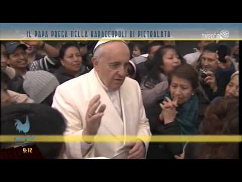 Il Papa prega nella baraccopoli di Pietralata