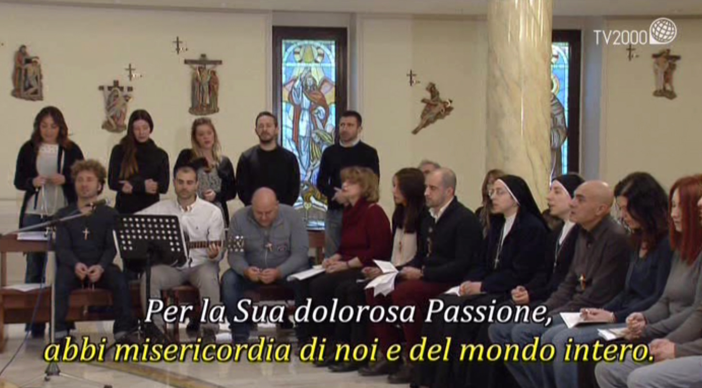 Coroncina alla Divina Misericordia del 19 aprile 2016 - Prega con noi