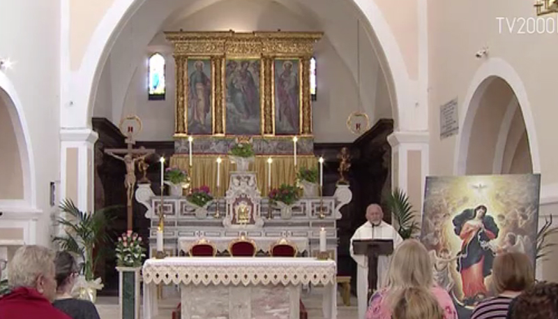 Rosario a Maria che scioglie i nodi del 3 giugno 2018 - Prega con noi