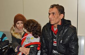 Migranti: a Roma primi profughi con corridoi umanitari