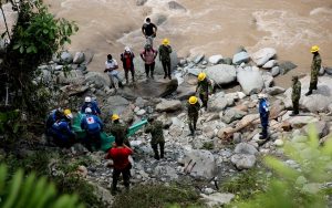 Rescue efforts continue after massive mudslides in Colombia