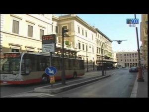 dopo-43-anni-addio-al-vecchio-tagliando-dellassicurazione-da-esporre-sul-cruscotto