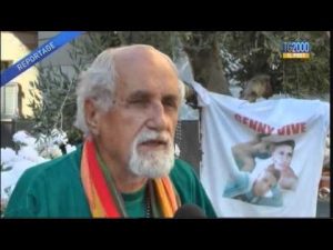 padre Alex Zanotelli