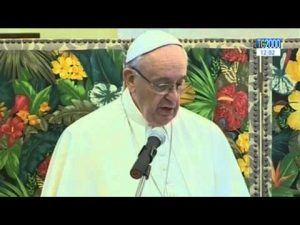 kenya-papa-francesco-incontra-i-leader-di-tutte-le-religioniil-dio-che-serviamo-e-un-dio-di-pace