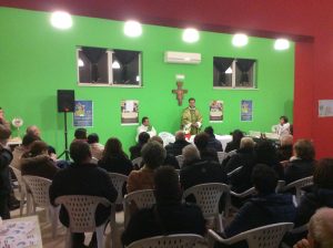 L'incontro per pregare per la pace e la giustizia insieme a don Corrado Lorefice
