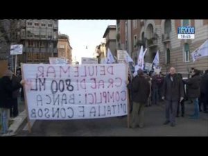 oggi-nuova-manifestazione-di-protesta-dei-truffati-delle-4-banche-legate-al-caso-etruria