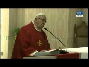 lomelia-di-papa-francesco-a-santa-marta-gelosia-e-invidia-peccati-che-uccidono-con-le-parole