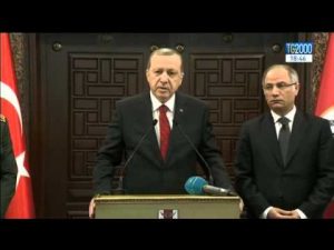 turchia-il-giorno-dopo-lesplosione-di-unautobomba-che-ha-provocato-la-morte-di-almeno-28-persone