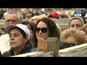 papa-francesco-lamore-di-dio-non-esclude-mai-nessun-peccatore