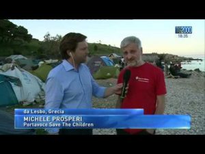 lattesa-a-lesbo-per-larrivo-di-papa-francesco