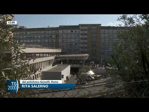 Papa al Gemelli, continua a migliorare ma è presto per dimissioni dall’ospedale Papa al Gemelli, continua a migliorare ma è presto per dimissioni dall’ospedale