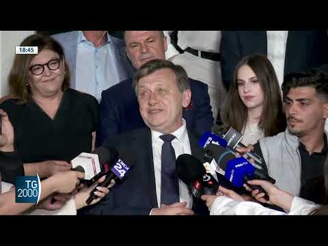 Elezioni Romania, vince nazionalista anti Ue e anti Nato Elezioni Romania, vince nazionalista anti Ue e anti Nato