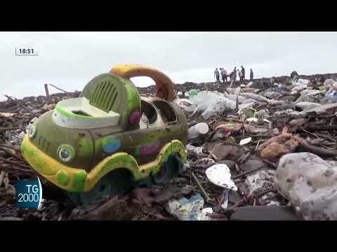 giornata mondiale dell ambiente la plastica soffoca il pianeta