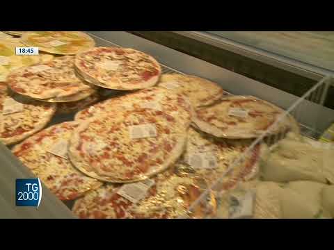 Istat: una famiglia su tre taglia la spesa per gli alimentari