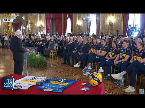 Il volley mondiale al Quirinale. Mattarella: “Cresce una generazione eccezionale”.