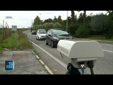 Stop agli autovelox selvaggi. Al via il censimento
