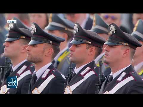 Carabinieri uccisi, a Padova i funerali di Stato. Bandiere a mezz’asta Carabinieri uccisi, a Padova i funerali di Stato. Bandiere a mezz’asta