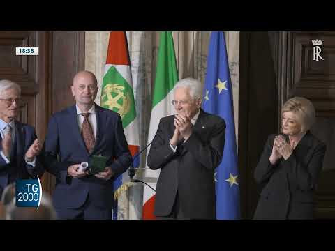 Lavoro, Mattarella: “Squilibri nelle retribuzioni”