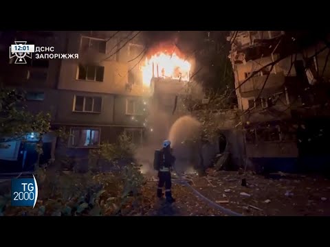 Ucraina, notte di attacchi: morti due bambini. Diplomazia in affanno Ucraina, notte di attacchi: morti due bambini. Diplomazia in affanno