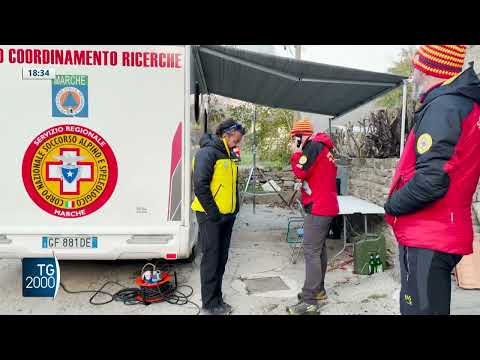 Elicottero caduto, difficili operazioni di recupero