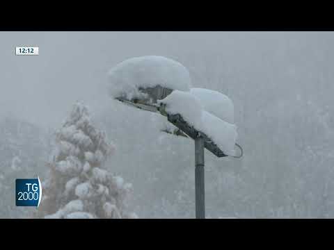 Il maltempo flagella l’Italia. Neve e gelo nel nord est