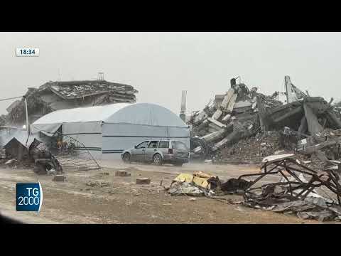 Alluvione a Gaza, sfollati in ginocchio. Hamas rifiuta il disarmo Alluvione a Gaza, sfollati in ginocchio. Hamas rifiuta il disarmo