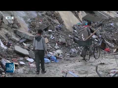 Medio Oriente, colloqui e tensioni a Gaza. Card. Pizzaballa incontra i fedeli