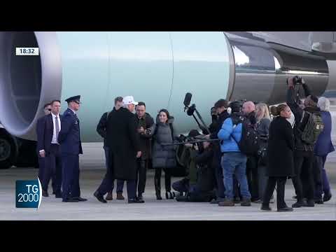 Iran, sospese le esecuzioni. Riaperto lo spazio aereo