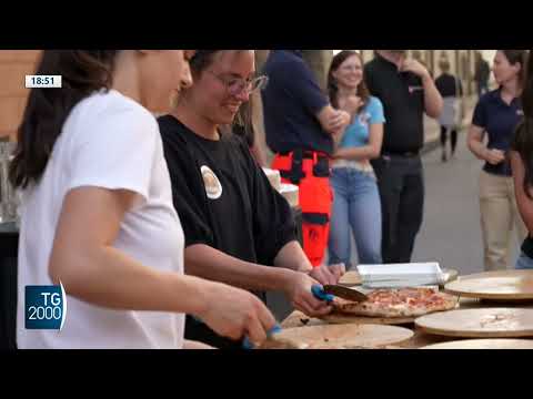 8216pasta per tutti8217 nel duomo di innsbruck pranzo francescano per 800 persone da Tv2000.it 8216pasta per tutti8217 nel duomo di innsbruck pranzo francescano per 800 persone