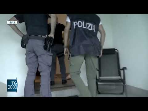 maxi blitz della polizia contro le baby gang oltre 500 arresti da Tv2000.it maxi blitz della polizia contro le baby gang oltre 500 arresti