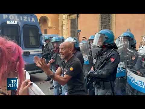 morte fakir meloni ingiustificabile violenza contro le forze dell8217ordine da Tv2000.it morte fakir meloni ingiustificabile violenza contro le forze dell8217ordine