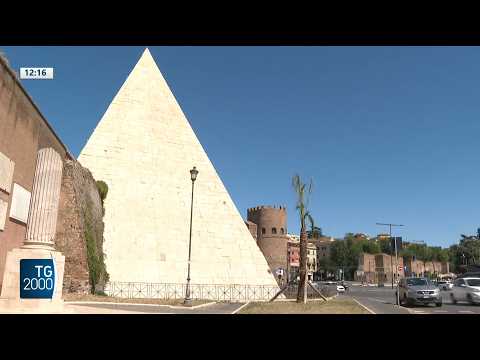 roma nuova luce per la piramide cestia da Tv2000.it roma nuova luce per la piramide cestia
