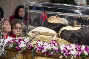 San Pio remains arrive in Rome