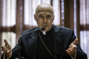 + Bagnasco,senza etica pubblica non si fanno buone leggi +