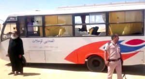 Egitto: attaccato bus copti, almeno 23 morti