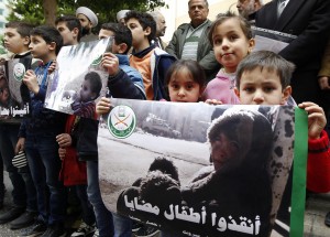 Protest of solidarity with besieged town of Madaya