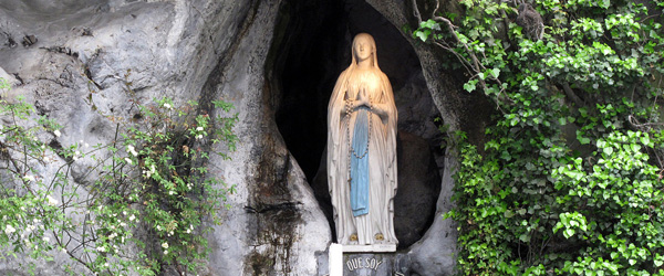 Il miracolo di Lourdes <br> Sabato 11 febbraio in seconda serata 