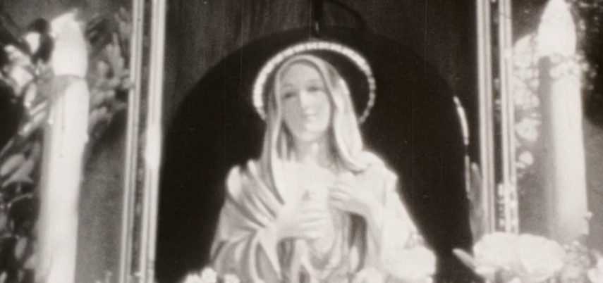 "Piange una madre" <br>  Lunedì 8 dicembre ore 16.40  