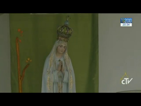 #PapaFrancesco in preghiera a Fatima:"Beata Vergine, imploro la concordia tra i popoli"